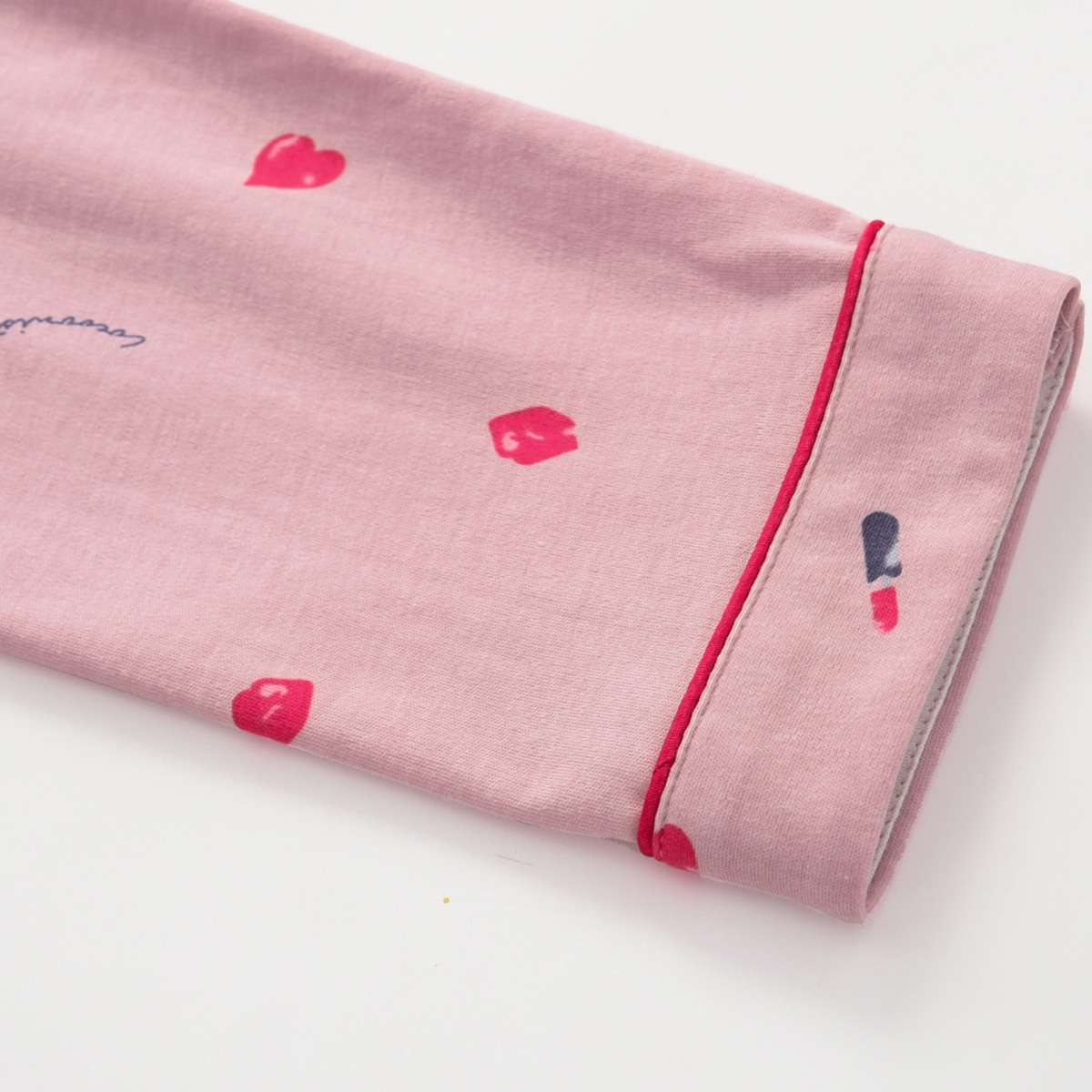 https://fulmo-img-server.com/lovely-wear/10f9ab547df64707a499ca1a56ce51a0.jepg