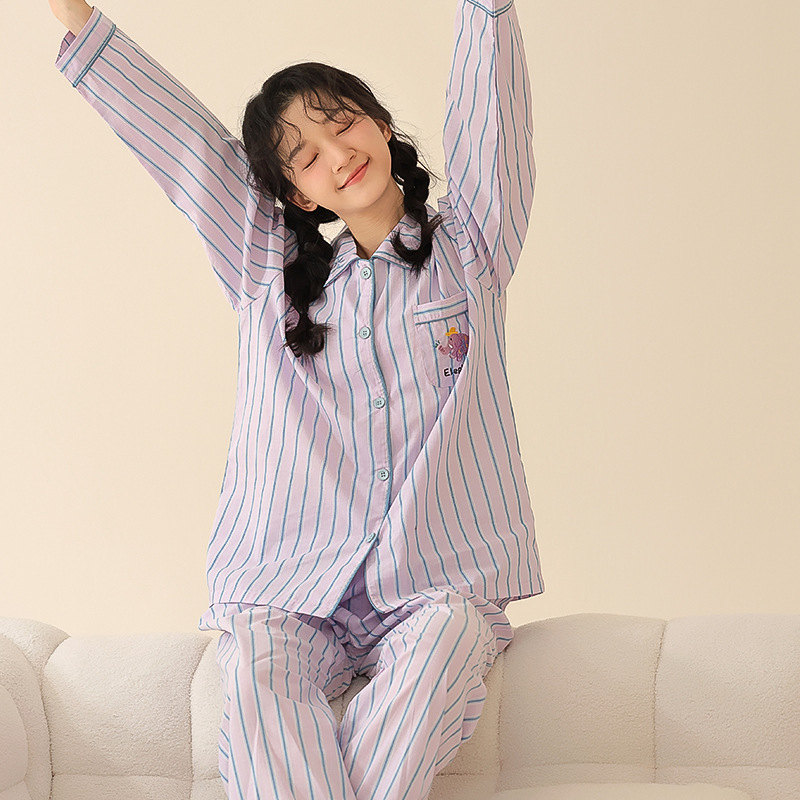 https://fulmo-img-server.com/lovely-wear/16878775-9ba8-48ab-aafe-5f40bf46b326.jpg