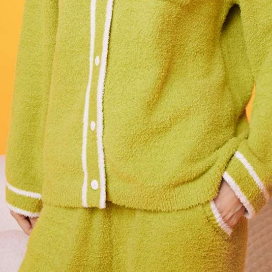 https://fulmo-img-server.com/lovely-wear/1732284287565_bseyghyb_cropped.jpg