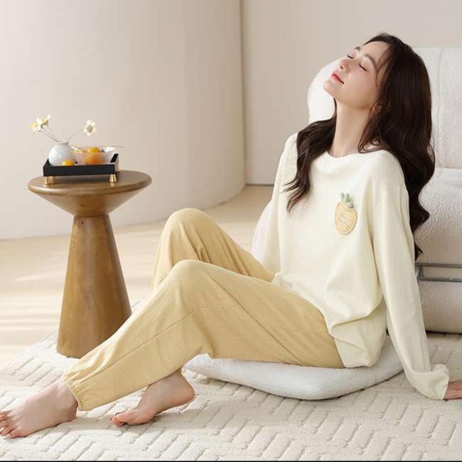 https://fulmo-img-server.com/lovely-wear/1735135857223_dt4km02g_gf0maog2.jpeg