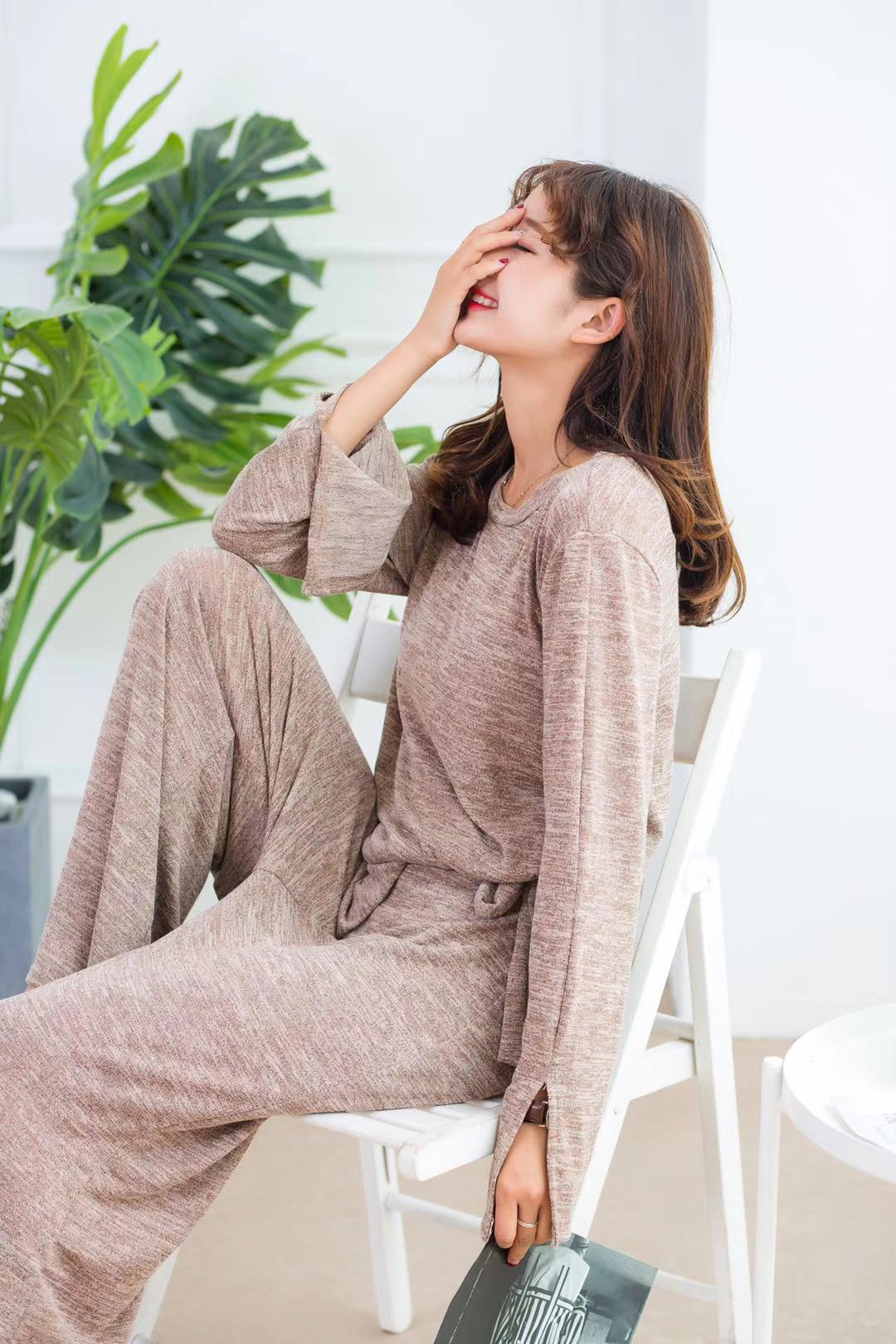 https://fulmo-img-server.com/lovely-wear/1751696767656_rsz1120h_vl58o0rc.jpg