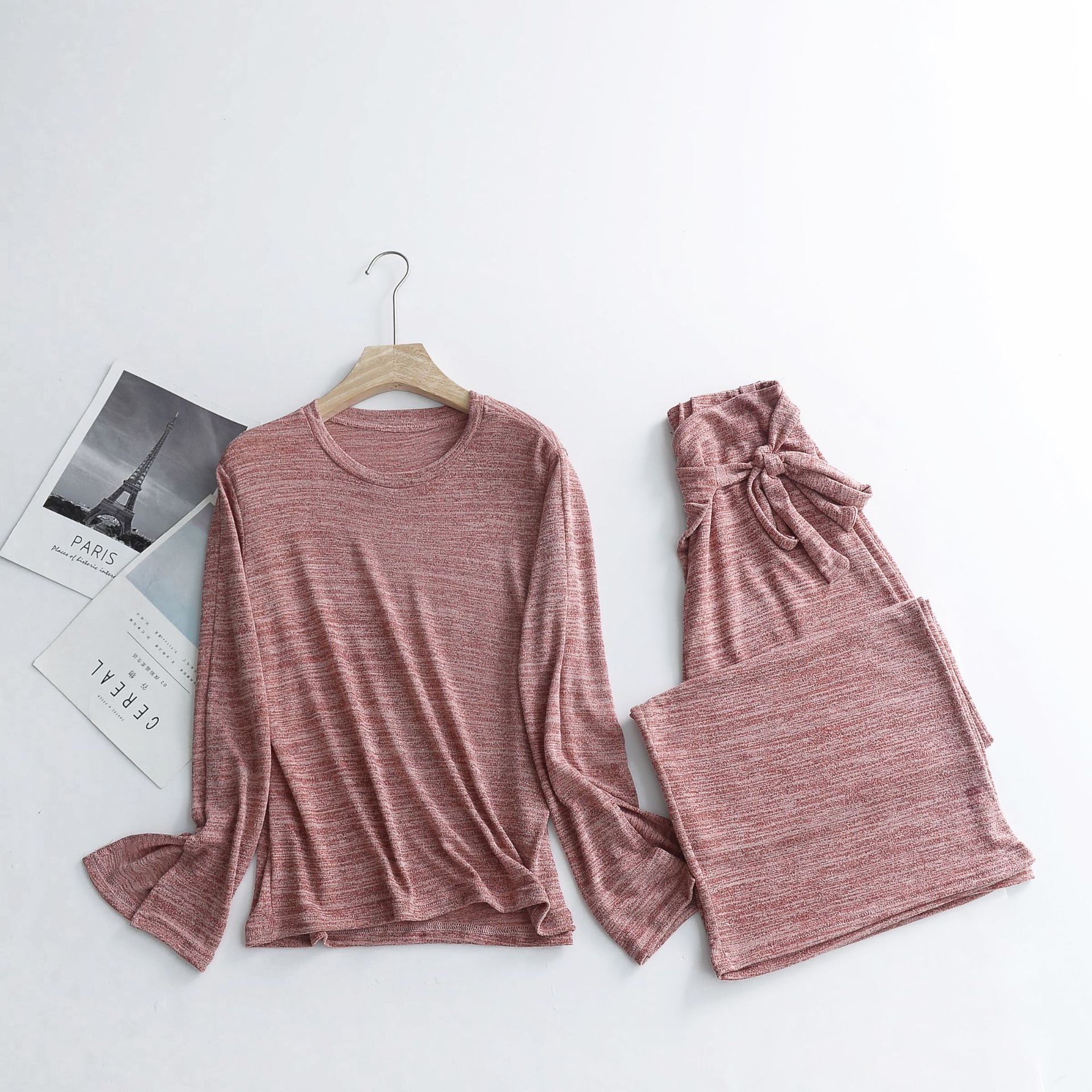 https://fulmo-img-server.com/lovely-wear/1751696767743_18a6hqs8_3m5xwrqa.jpg