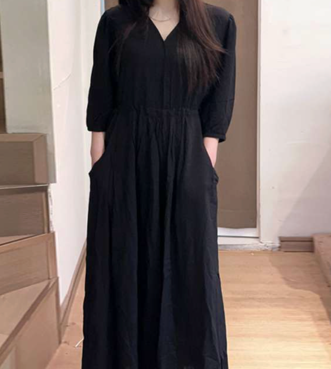 軽やかな生地感と豊かなドレープが美しいマキシ丈ワンピース レディース ルームウェア