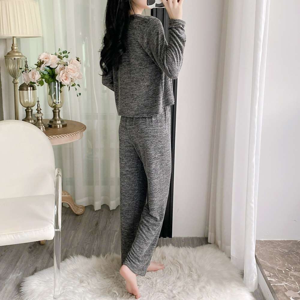 https://fulmo-img-server.com/lovely-wear/2a63b9b2084944f1bc7bd7a4000a4b02.jepg