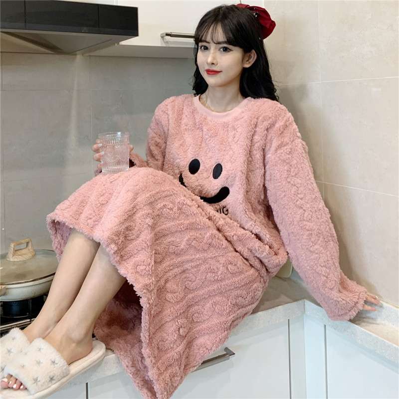 https://fulmo-img-server.com/lovely-wear/312cbc515cf74407a3707824a22ce047.jepg