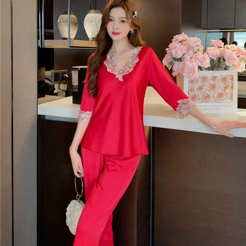 https://fulmo-img-server.com/lovely-wear/36389b5e5b2a4cfc8fbd692096741463.jepg
