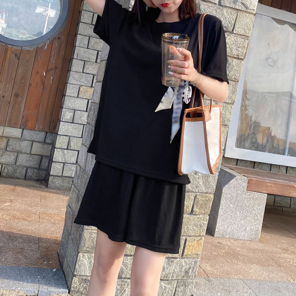 https://fulmo-img-server.com/lovely-wear/5d4e51c7-3611-42da-a5c9-b28710b7a9d6.jpg
