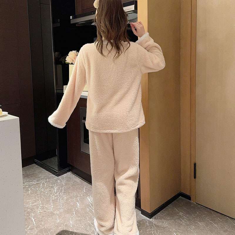 https://fulmo-img-server.com/lovely-wear/6c45197b93304653978c4ffe4c38e1d9.jepg