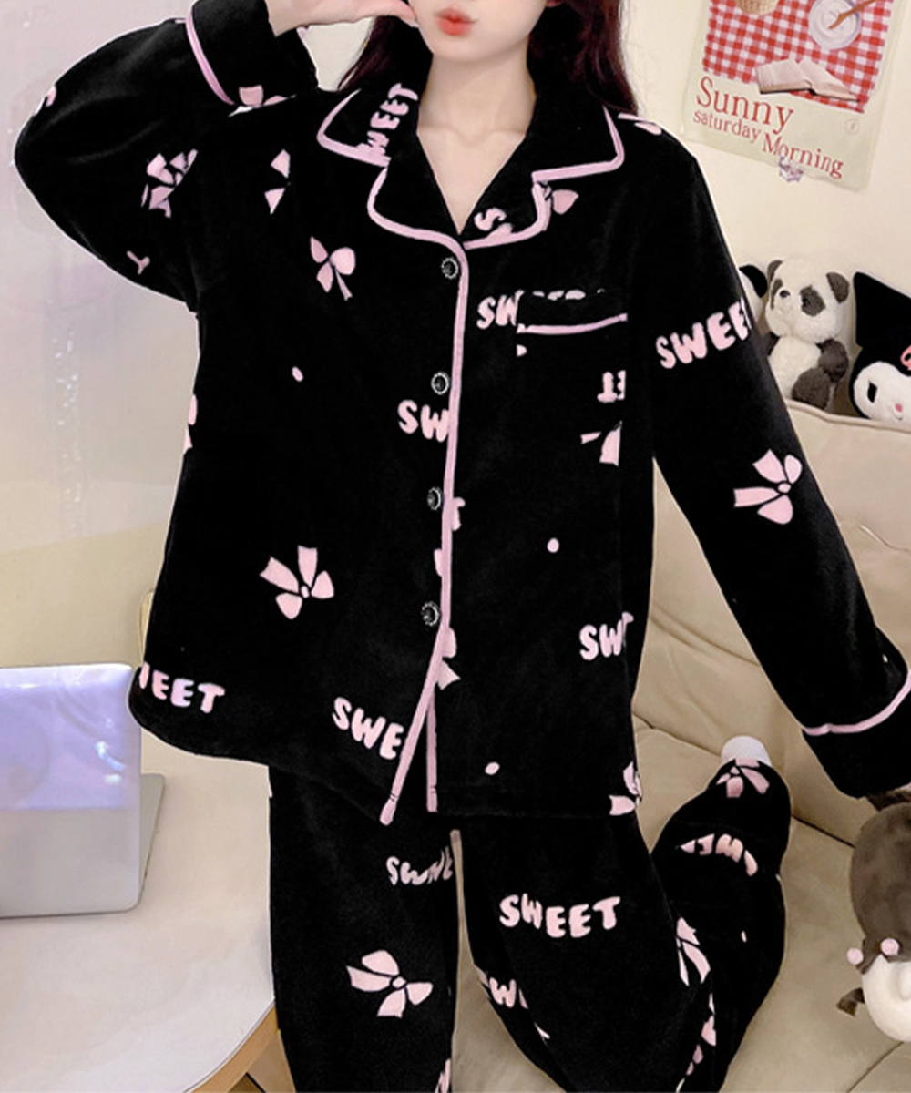 https://fulmo-img-server.com/lovely-wear/6f36d1a3-487f-42f6-a6d4-5be538ae2e4b.jpg