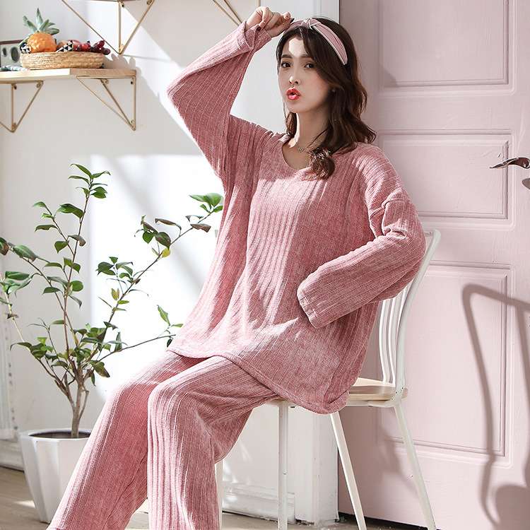 https://fulmo-img-server.com/lovely-wear/71257bc390a84be696bde4ec30b336d4.jepg