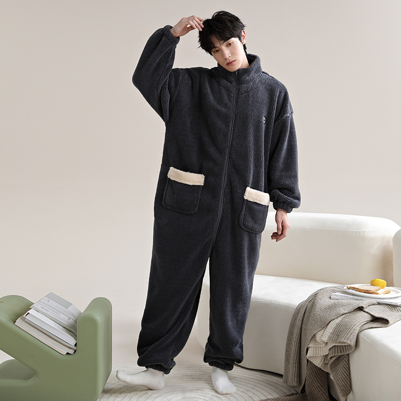 ルームウェア もこもこボア素材のつなぎ型　ルームウェア