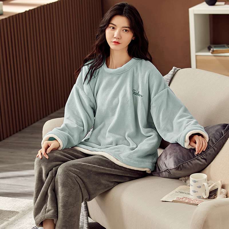 https://fulmo-img-server.com/lovely-wear/8416215a72784af288062afefaf1f915.jepg