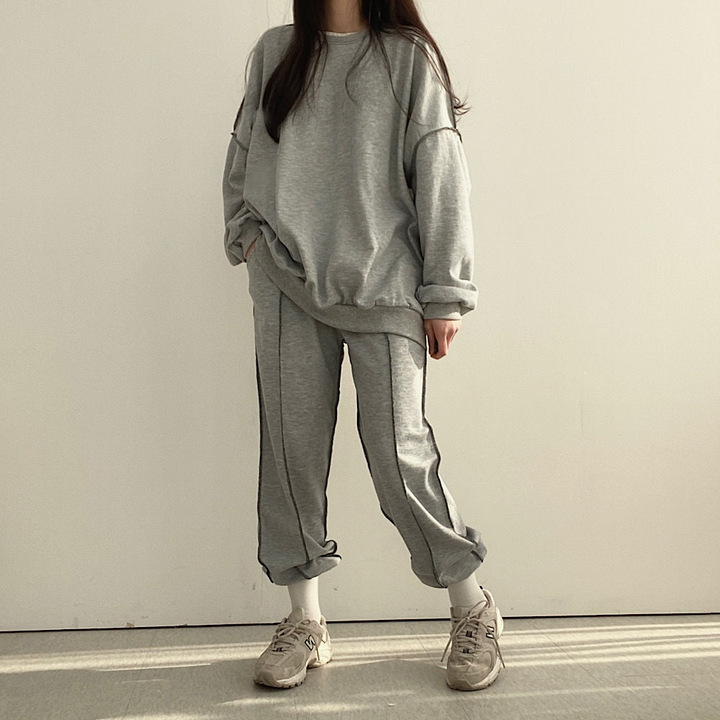 https://fulmo-img-server.com/lovely-wear/9c9cfb30-8c73-4cbd-98f4-cb24855df3c1.jpg