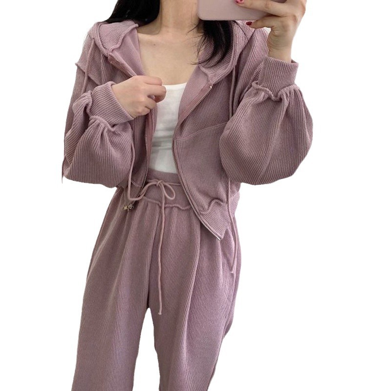 https://fulmo-img-server.com/lovely-wear/b83a55f2-e999-4709-ac6b-8254e5cb8589.jpg