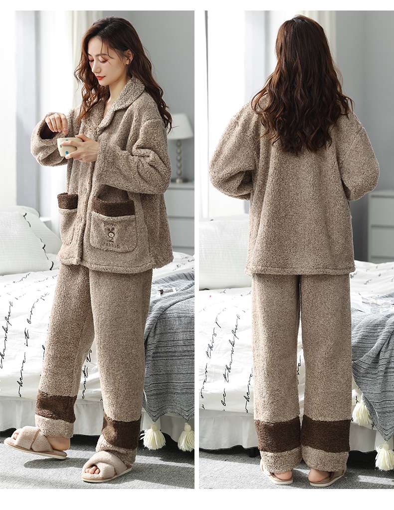 https://fulmo-img-server.com/lovely-wear/c6508250169247fdb5bf67506b2c855a.jepg