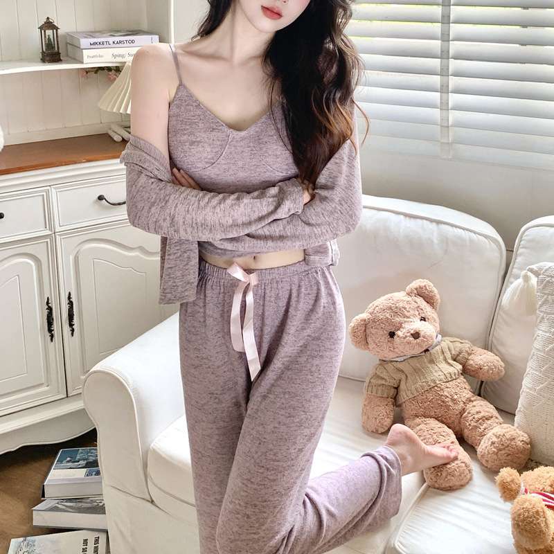 https://fulmo-img-server.com/lovely-wear/d01232228ddf444ab5e0e88fe915bb0b.jepg