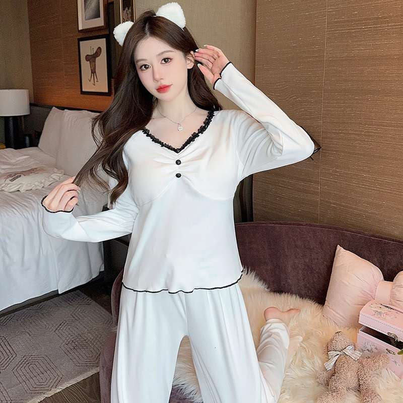 https://fulmo-img-server.com/lovely-wear/ecdca514bdf84c9db3ff9fe64ce43e87.jepg