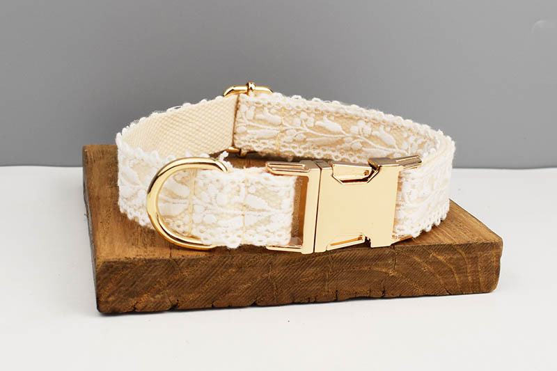 犬首輪 立体花モチーフ付き上品レース調犬首輪とリードセット