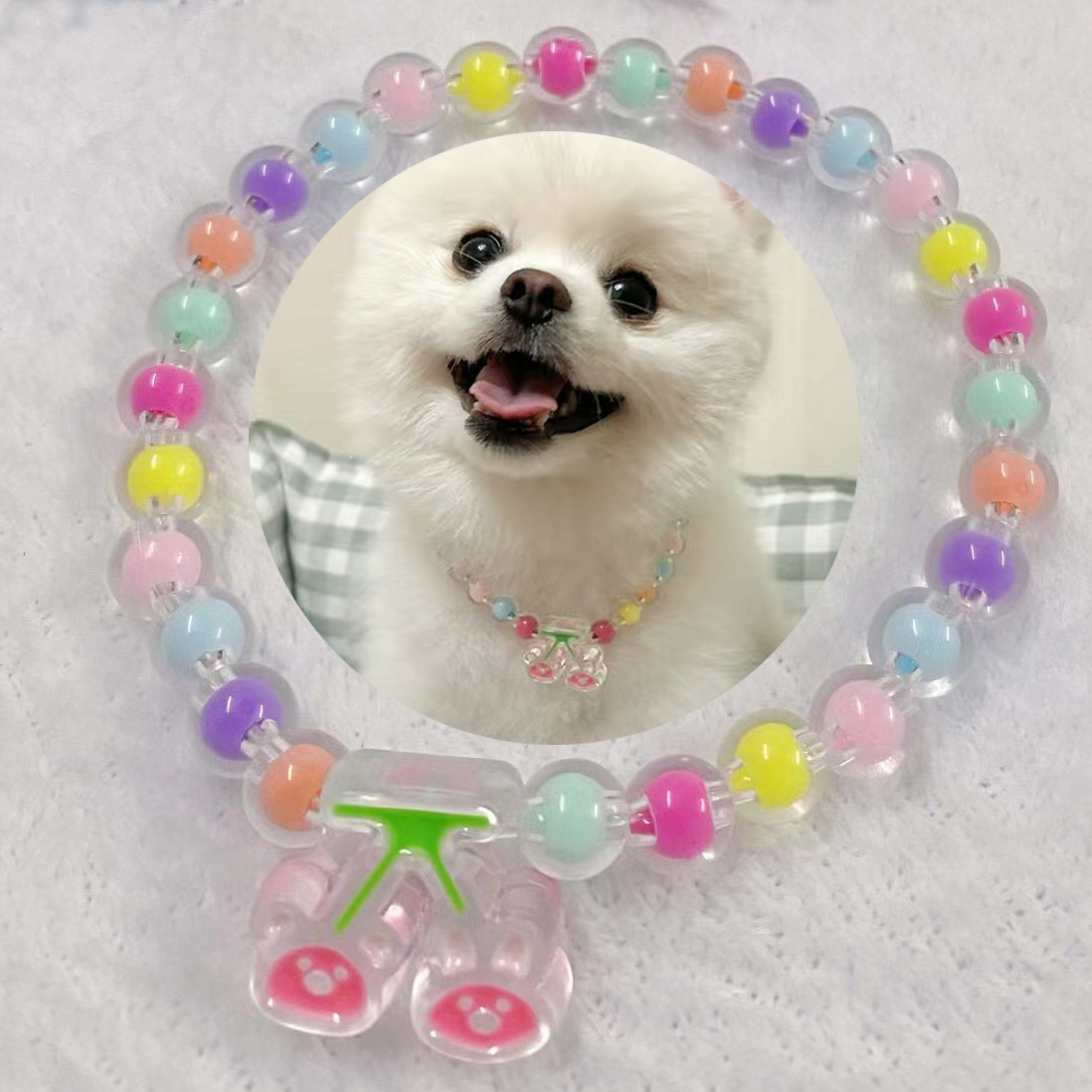 犬首輪 透明ビーズとさくらんぼチャーム付き軽量犬首輪