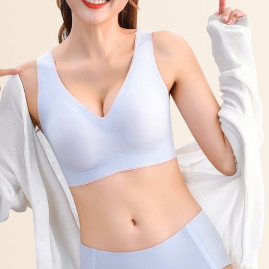 ナイトブラ 第二の肌感覚シームレスナイトブラ