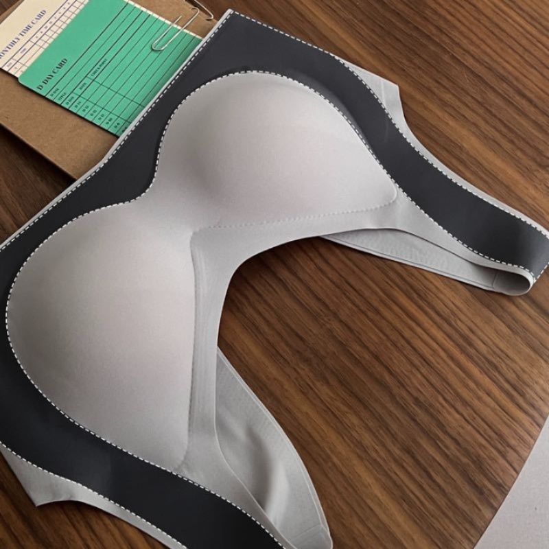 ナイトブラ シームレス 脇高サイドシェイプスポブラ