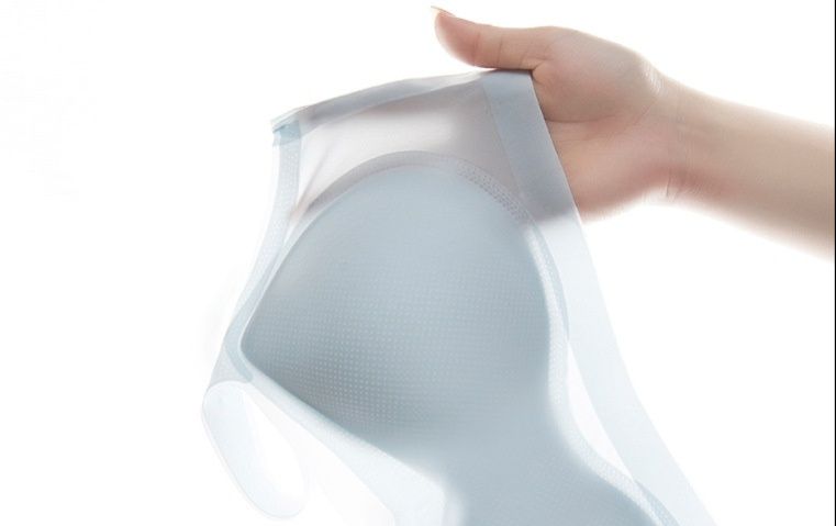 ナイトブラ 極薄シームレスナイトブラ 夏用涼感超薄型