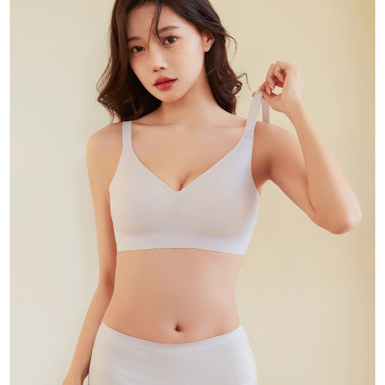 https://fulmo-img-server.com/luminight/77ae02cc-b506-412f-ac3d-9e451852fcd3.jpg