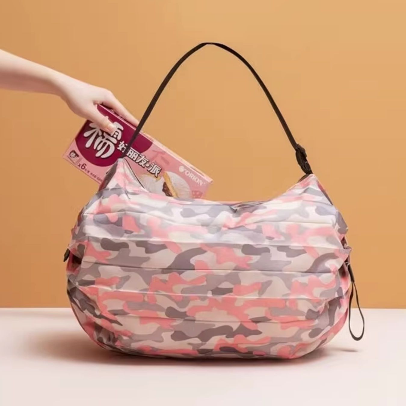 ランチバッグ たっぷり収納保冷ランチバッグ