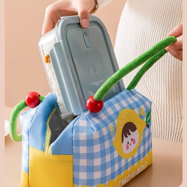 ランチバッグ かわいい果実 保冷ミニランチバッグ