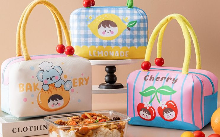 ランチバッグ 可愛いフルーツ柄保冷ランチバッグ