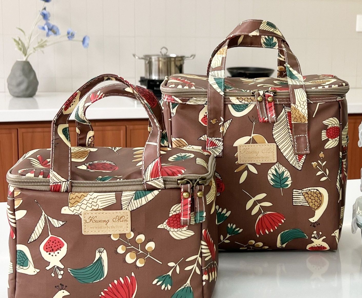 https://fulmo-img-server.com/lunchbag/1793328296784_4fx4wi33_fludj9rm.jpeg