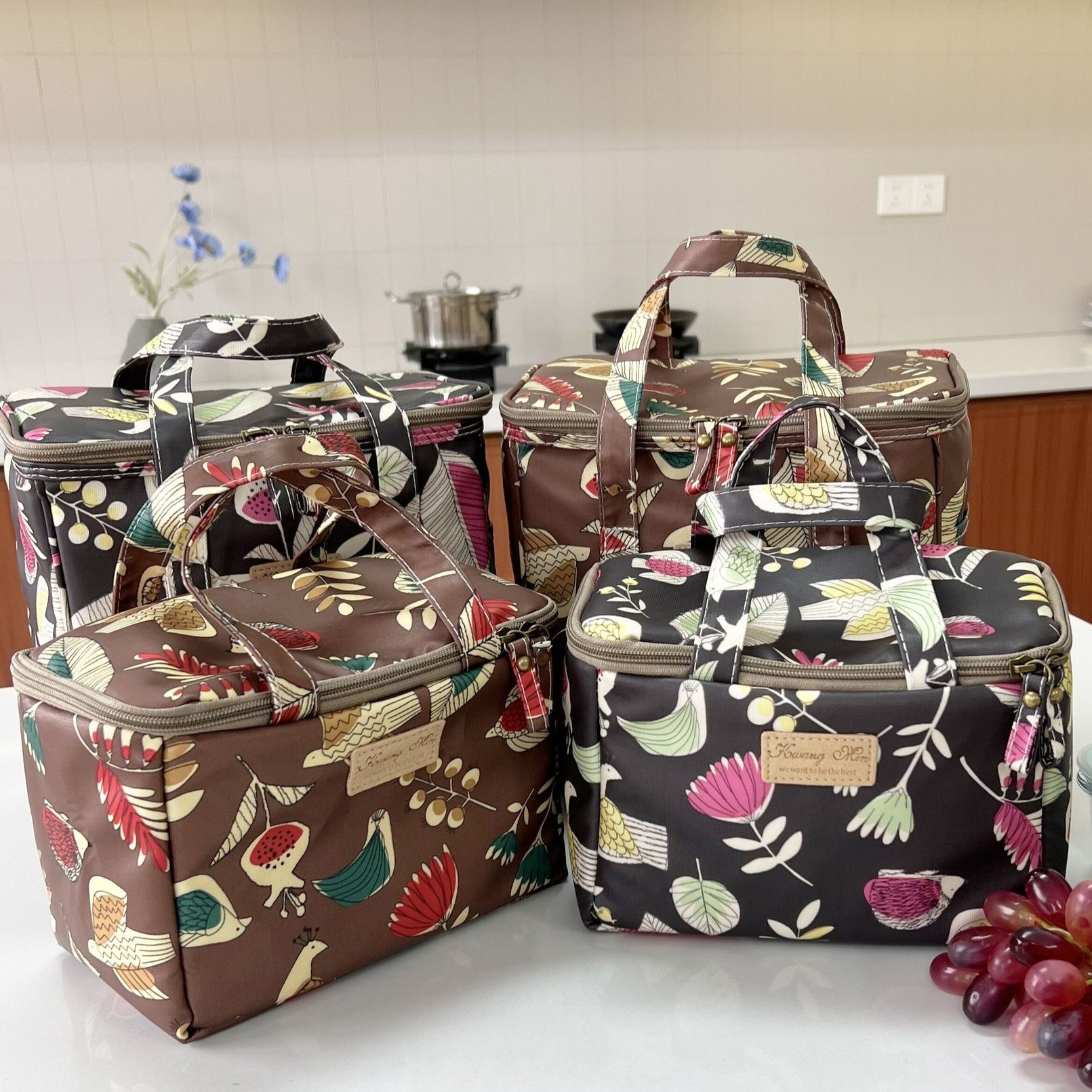 https://fulmo-img-server.com/lunchbag/1793328363762_3ttsrbiz_attnk81x.jpeg