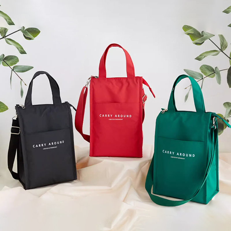 ランチバッグ すっきり収納保冷ランチバッグ