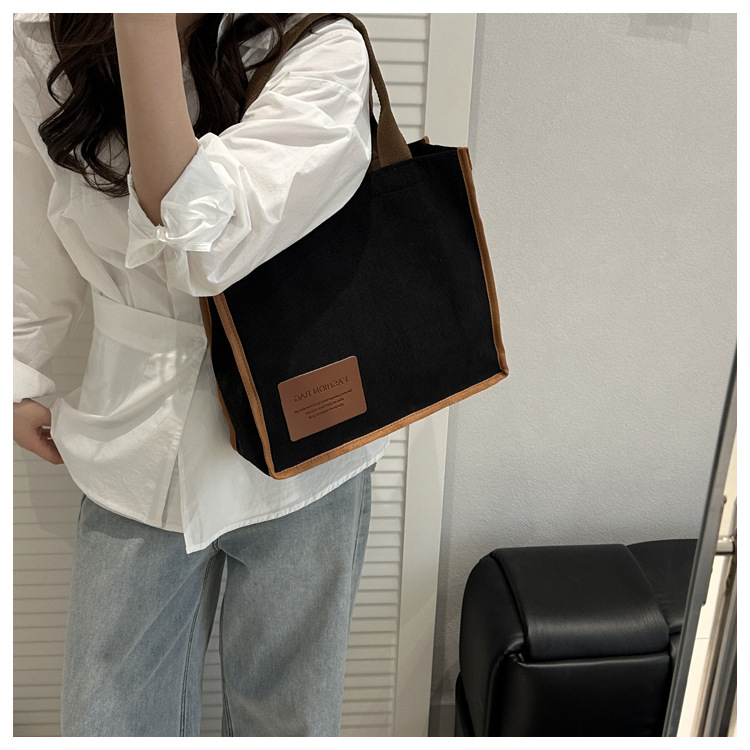 https://fulmo-img-server.com/lunchbag/335f939f-d235-42c2-82ef-ad55ae5f28d2.jpg