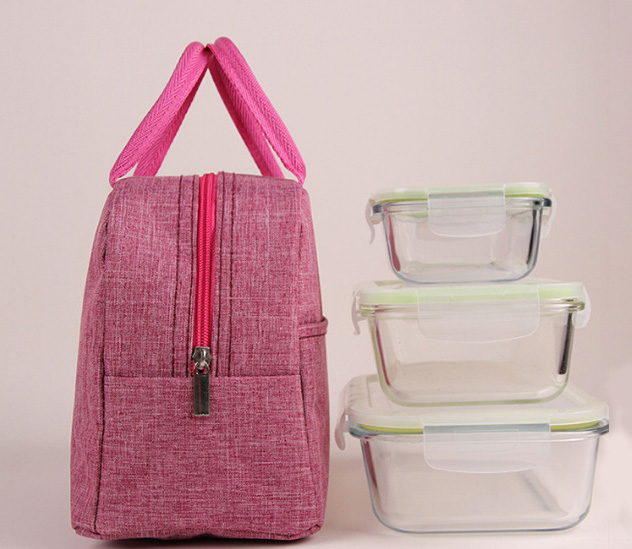 保温保冷機能付きマチ広ランチバッグ四色展開