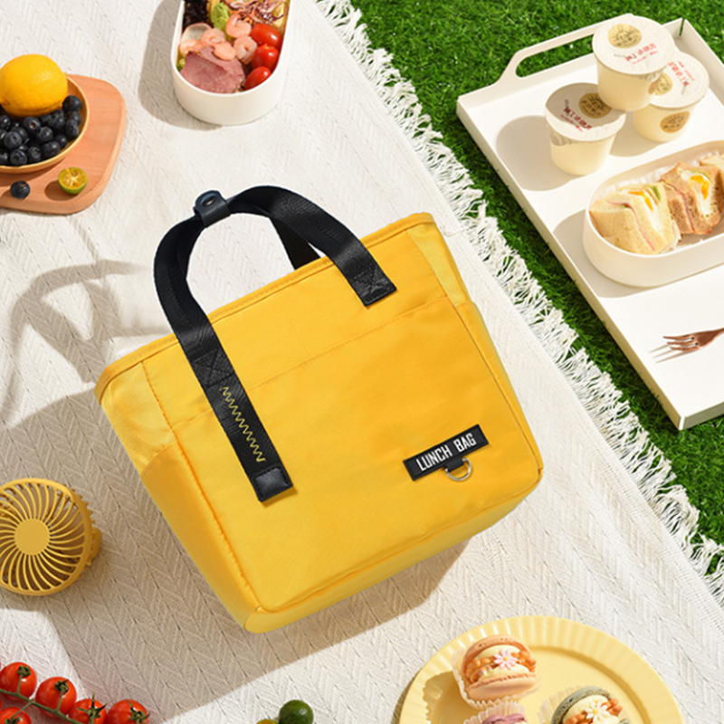 保冷保温ランチバッグ 撥水加工 大容量スクエア型