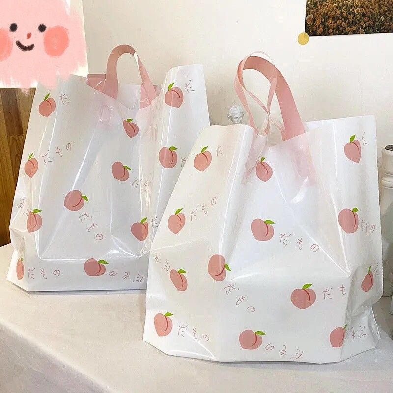 ランチバッグ 桃柄のコンパクトランチバッグ