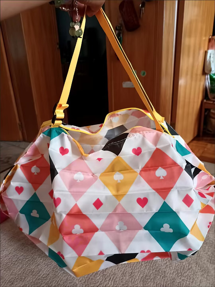 ランチバッグ たっぷり収納保冷ランチバッグ