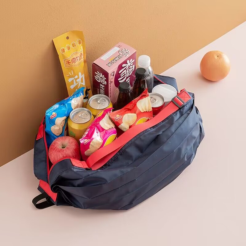 ランチバッグ たっぷり収納保冷ランチバッグ