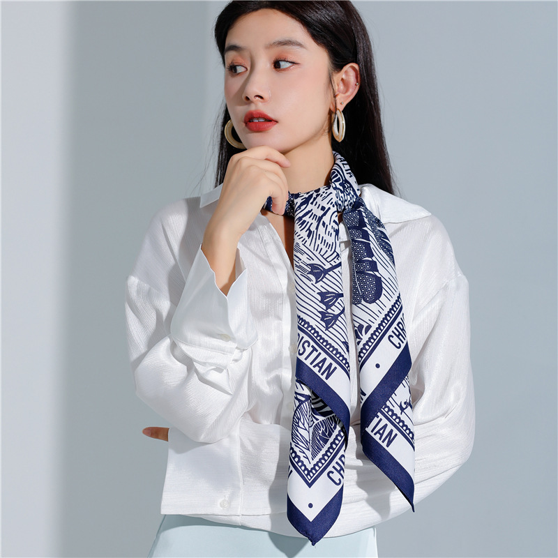 https://fulmo-img-server.com/luxyscarf/0befa95b-1de0-40b8-93e2-87d59566c341.jpg