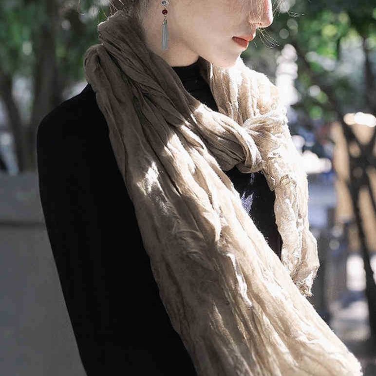 https://fulmo-img-server.com/luxyscarf/1754271979359_i5jqsggl_fqbe3rcl.jpeg