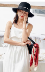 https://fulmo-img-server.com/luxyscarf/1759197435385_uk2uf2e8_40tj58ic.png