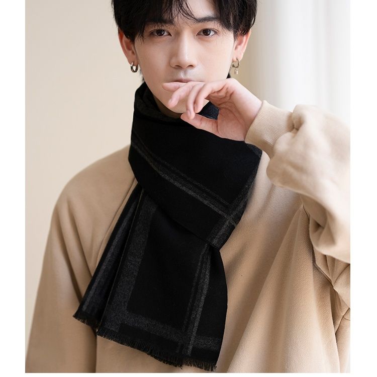 https://fulmo-img-server.com/luxyscarf/1759200857464_k6mgqkac_4xqdw2j2.jpeg