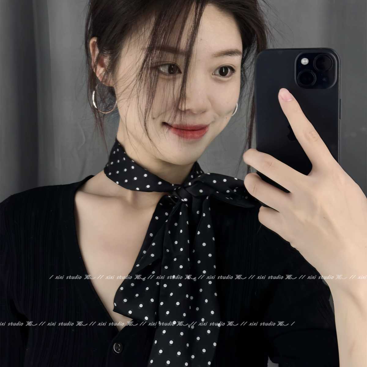 事務服に映えるスカーフリボン5選