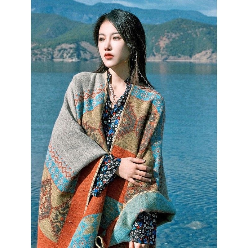 https://fulmo-img-server.com/luxyscarf/1759886769605_iz7avykv_ydixkqau.jpeg