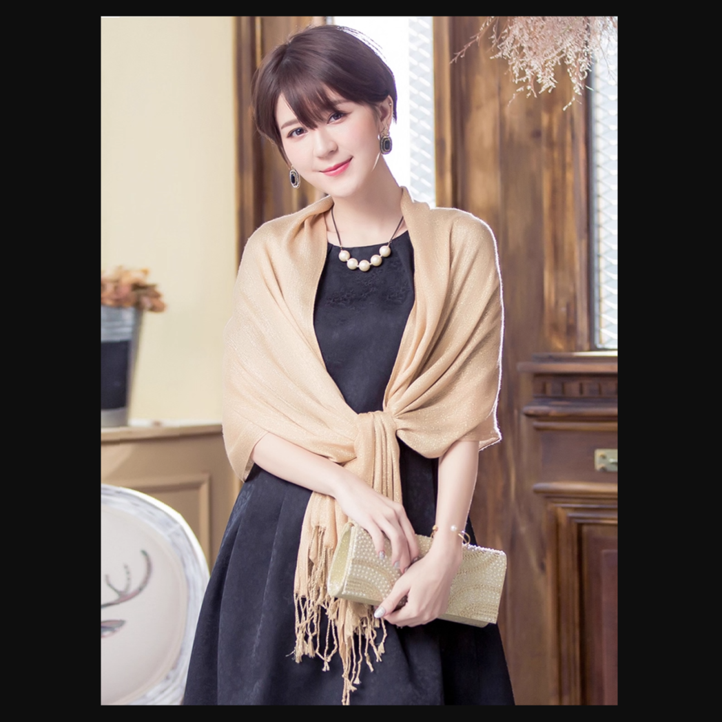 https://fulmo-img-server.com/luxyscarf/1759902984520_74o7nyvi_h1uhe89m.png