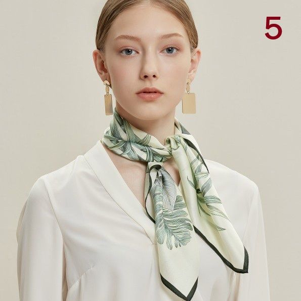 スカーフ 植物柄シルクタッチ上品スカーフ