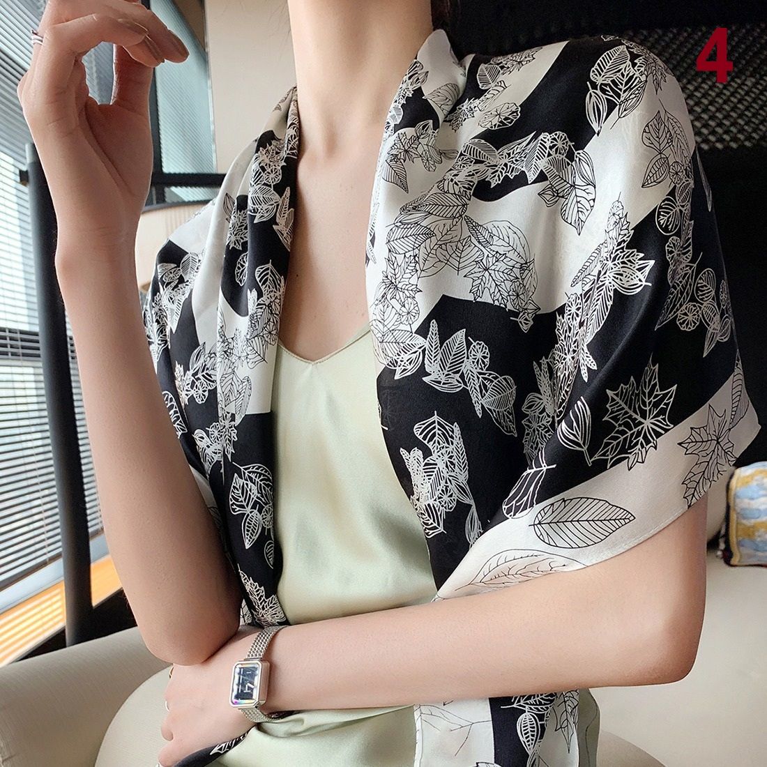 スカーフ 大判シルクタッチ多彩柄スカーフ