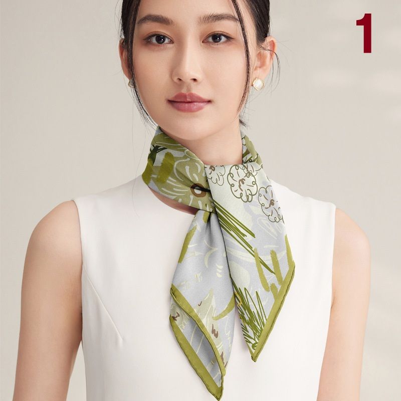 スカーフ 上品な幾何学模様シルク風スカーフ