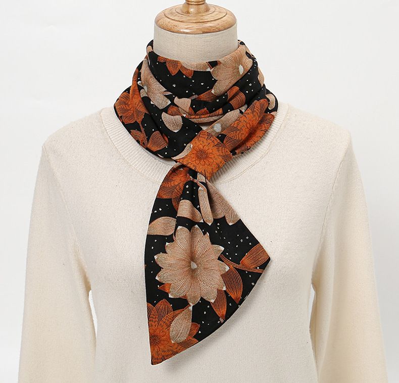 スカーフ エレガント絵画調ペイズリー柄シルク風スカーフ